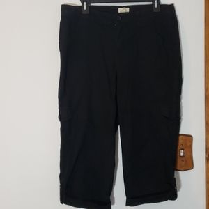 Black St John's Bay Capri Pants sz 10